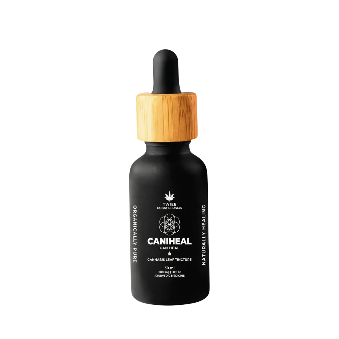 Twiee CaniHeal 3000mg | Medical Cannabis Oil Tincture with Herbal mix