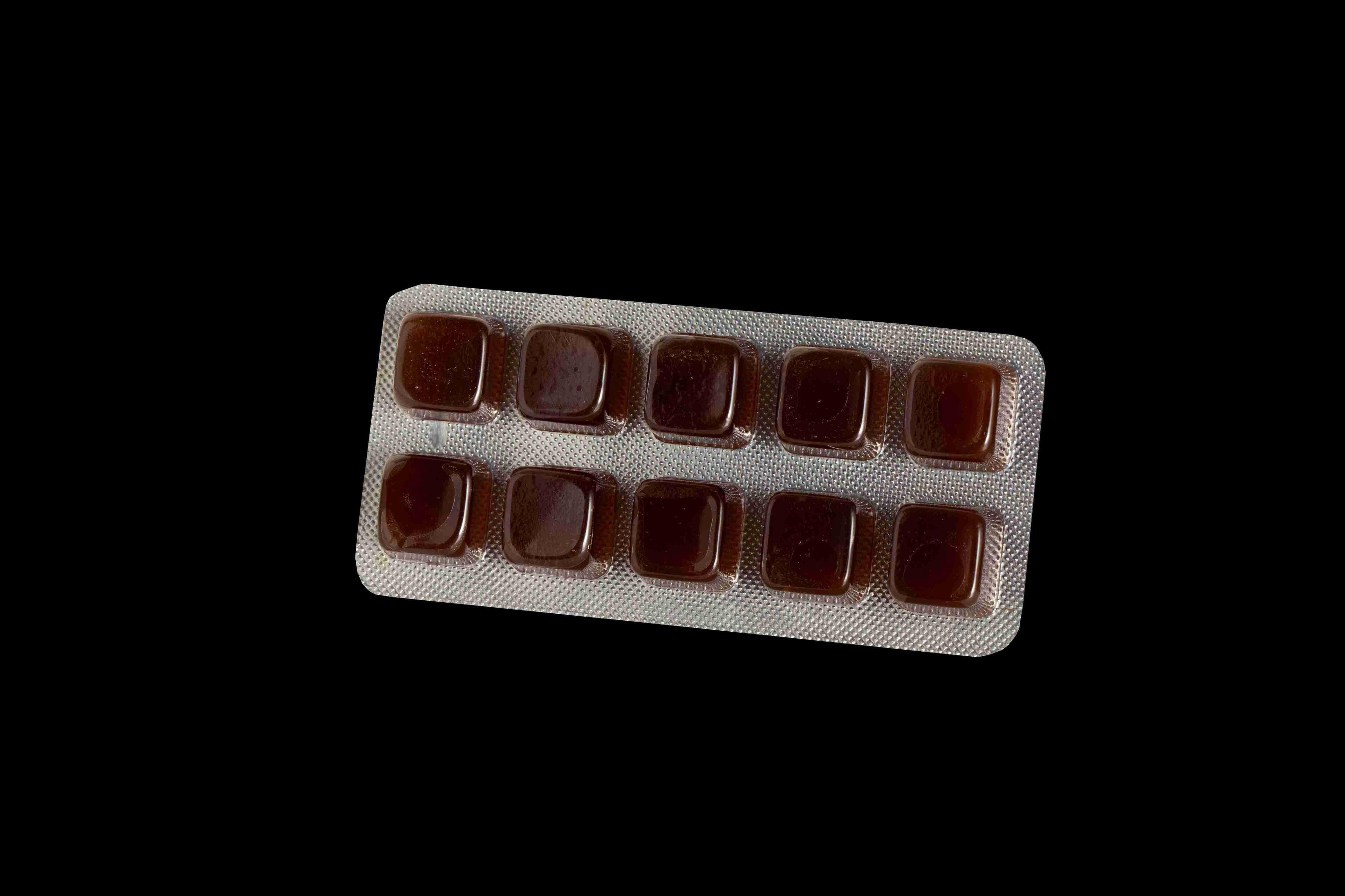 Medicann Cannabis Leaf Extract Gummies | 135mg Premium Vijaya Extract | Cola Flavour (10 Gummies).