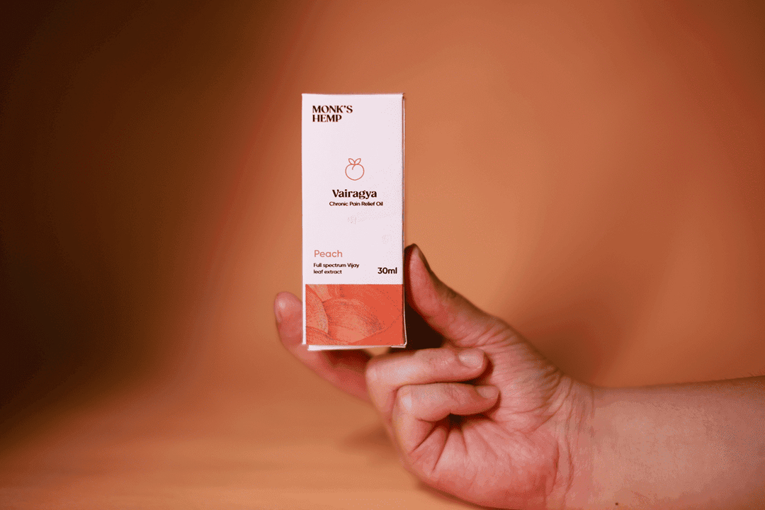 Monk's Hemp Vairagya - The Ultimate Relief CBD Oil (1:1) - PeachCBD + THC OilMonk's Hemp Vairagya CBD Oil - Pain Relief | Peach Flavor