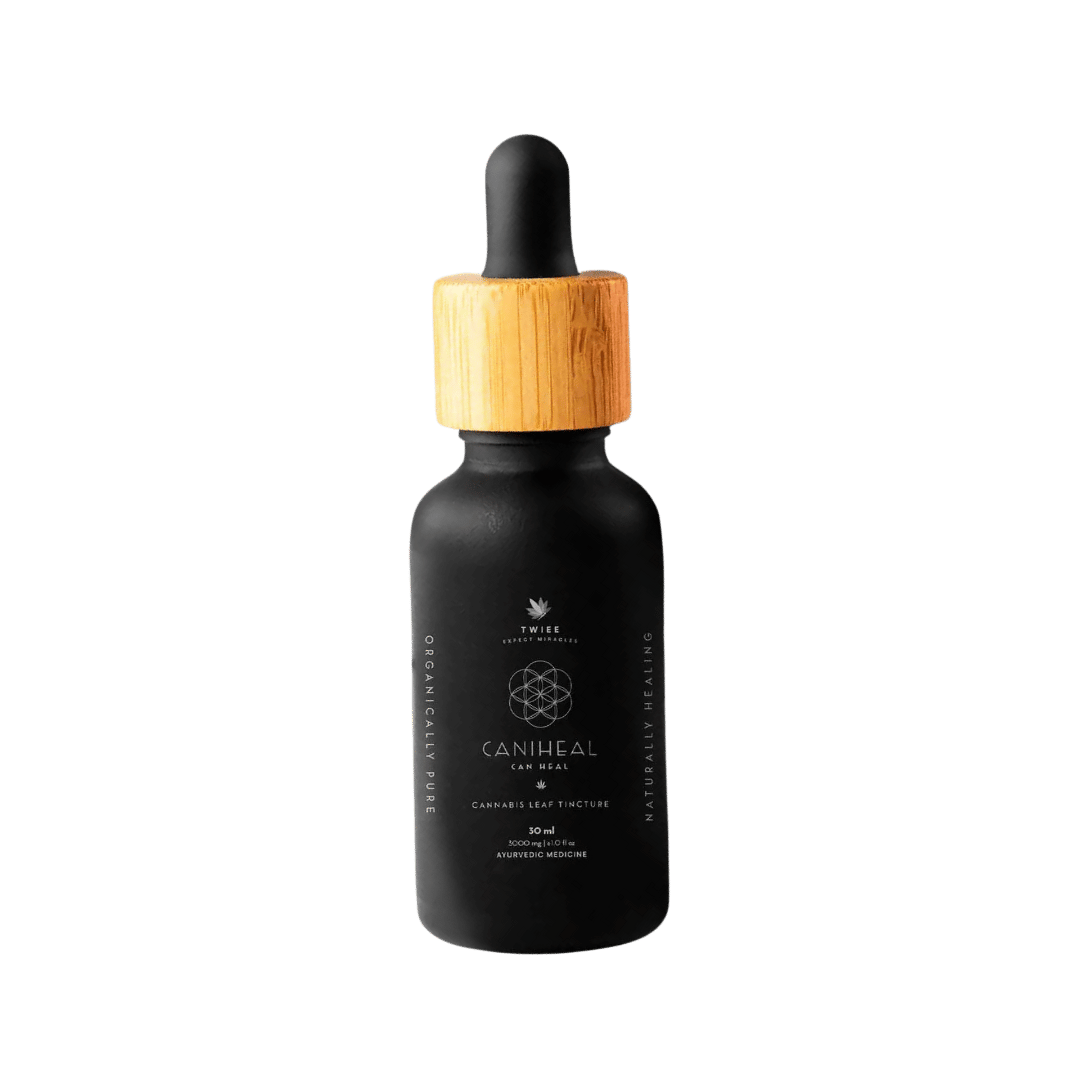 Twiee CaniHeal - Medical Cannabis Oil Tincture 3000mg (30ml).