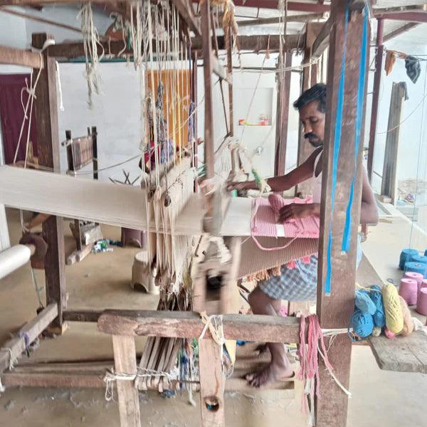 Kheoni Herbal Indigo Yoga Mat.