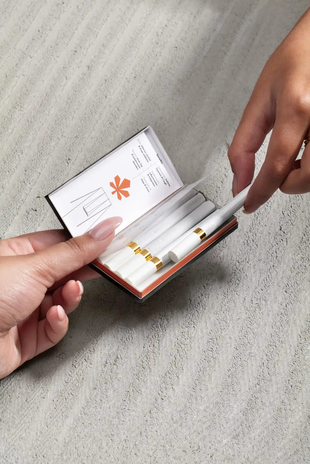 The Trost - Hemp Herbal Cigarette (Fruity Rollen).