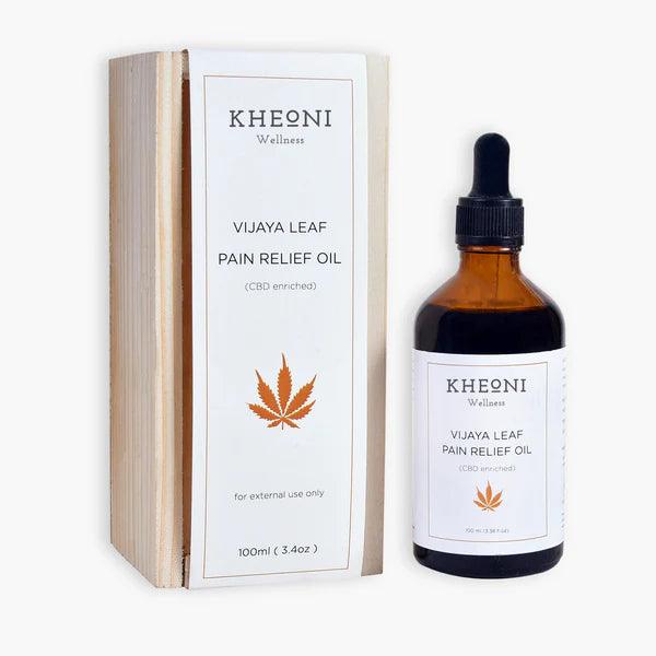 Kheoni Vijaya Leaf Pain Relief Massage Oil.
