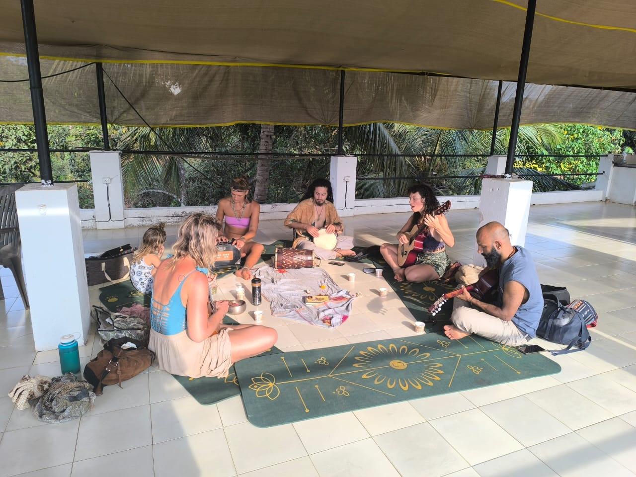 Singing & Guitar Lessons with Imogen Ella Rose – Online Only.