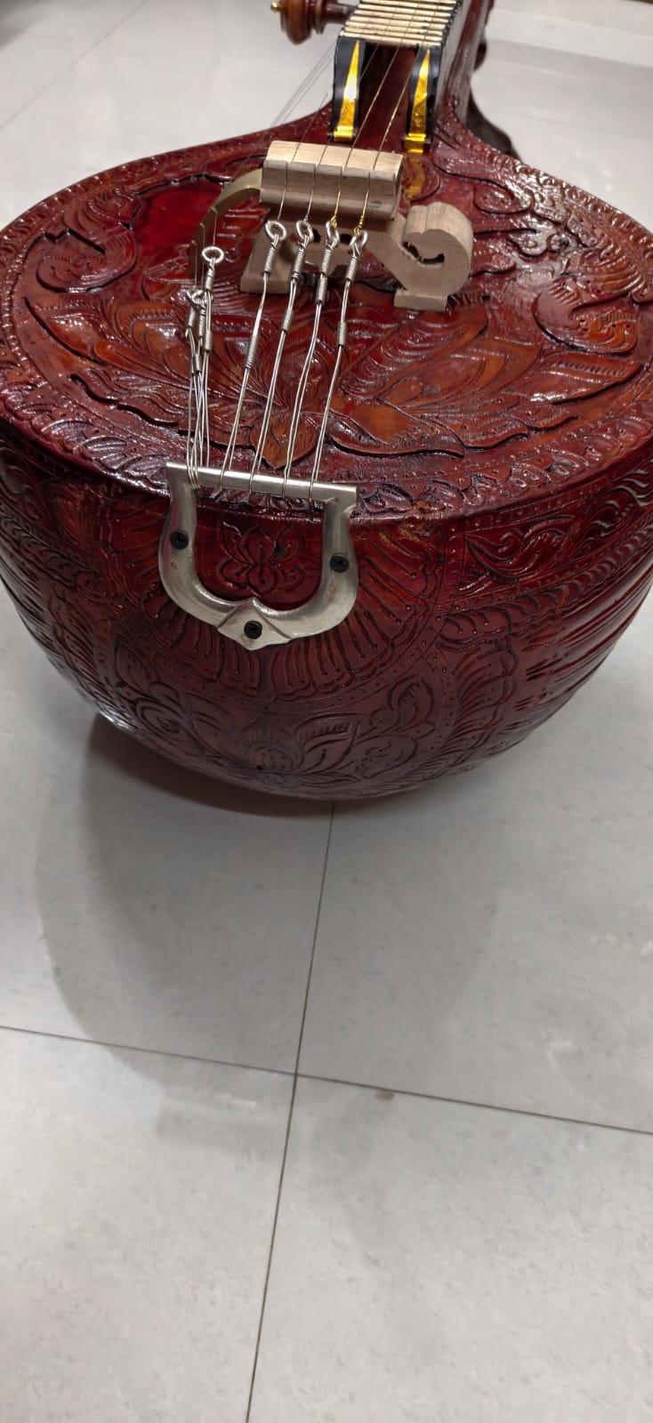 Anirud Musicals - Saraswati Carving Ekantha Veena with Guitar Keys