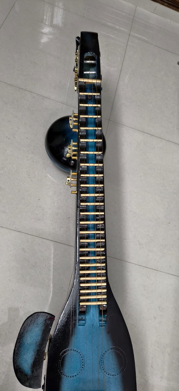 Anirud Musicals - Golden White Madhura Veena with Guitar Keys & Inbuilt Fishman Pickup