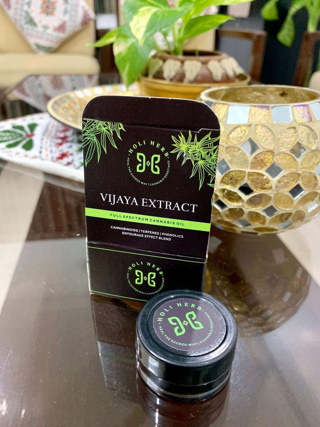 Holi Herb Cannabis Extract : Full Spectrum Cannabis THC + CBD Oil -cannabinoid-vijaya extract