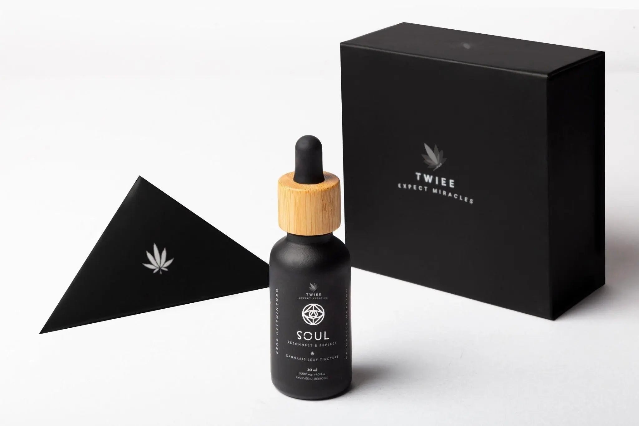 Twiee Soul Cannabis + Herbal Mix Tincture (Reconnect & Reflect) 3000 MG - 30 ML.