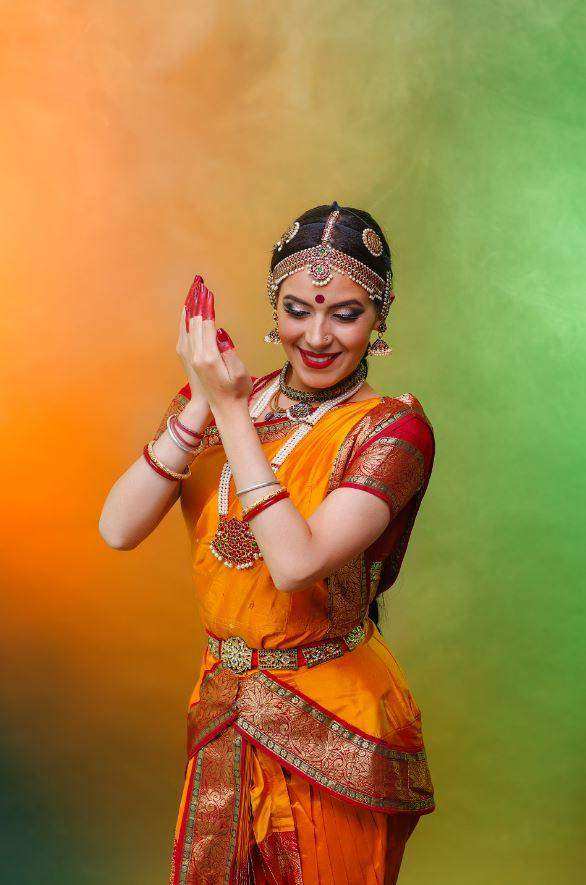 Bharatanatyam and Ballet Classes by Ananga Manjari. - CBD Store India