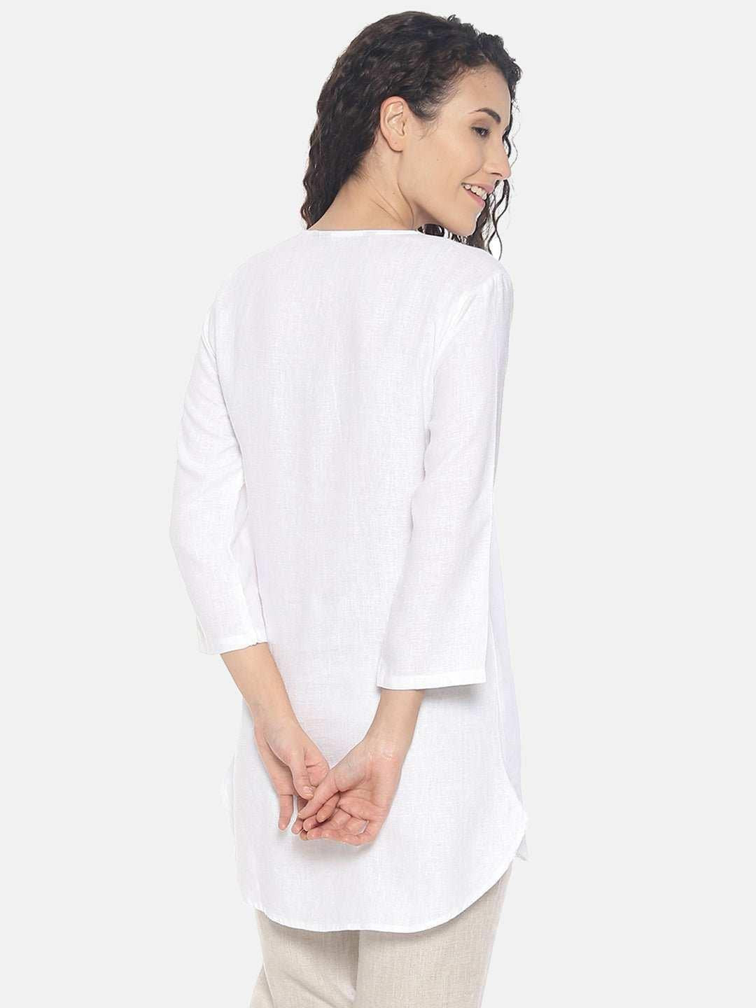 Ecentric Women's White Colour Solid High Low Lounge Wear Top.
