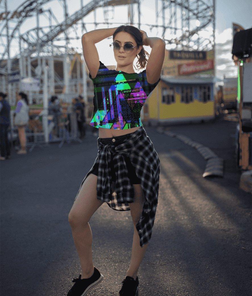 Electric Valknut Women's Crop Top.