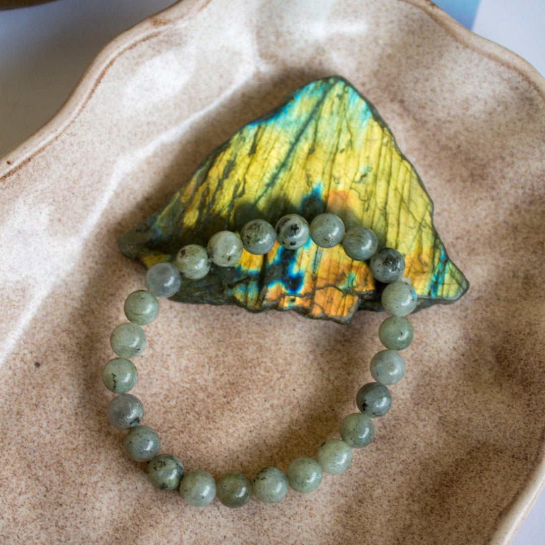 Gaea Crystals - Labradorite BracelatBraceletsGaea Crystals - Labradorite Bracelat | Gemstone Jewelry