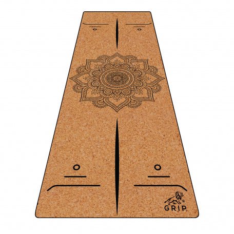 Ultimate Cork Yoga Essentials Kit: Large Mat with Alignment Lines, Blocks,  Strap & Carry Strap