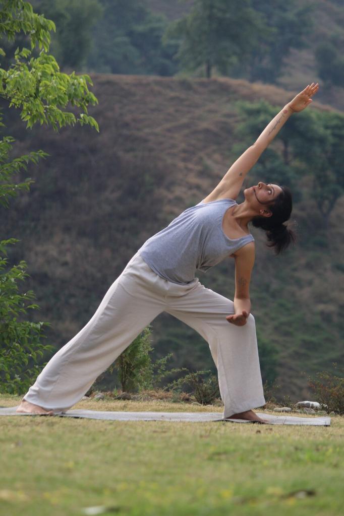 Hatha/ Vinyasa Yoga/ Meditation Flow With Mansi Shingala.