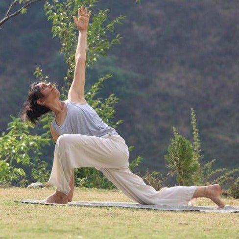 Hatha/ Vinyasa Yoga/ Meditation Flow With Mansi Shingala..