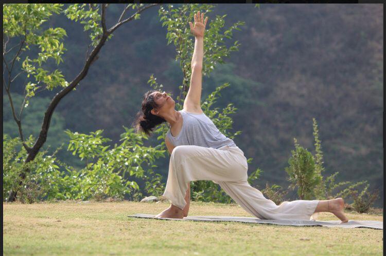 Hatha/ Vinyasa Yoga/ Meditation Flow With Mansi Shingala.