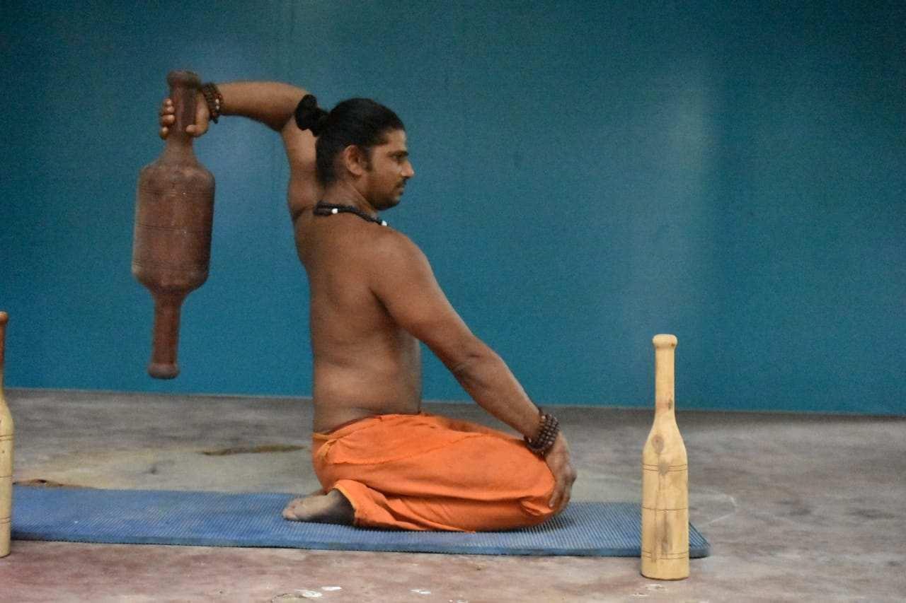 Karlakattai Yoga.