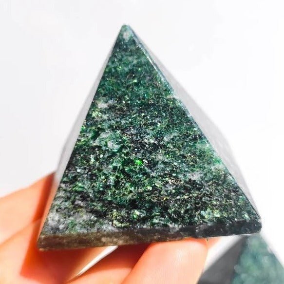 Shanti Shop - High Quality Himalayan Green Jade Crystal Pyramids - CBD Store India