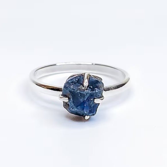 Shanti Shop - Rare Raw Blue Sapphire Uncut Rough Gemstone Ring - CBD Store India