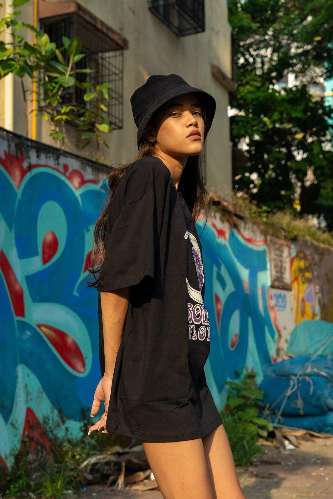 Soma Flora Black T-shirt