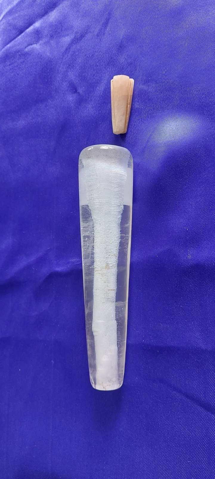Soma Flora Crystal Chillum | Clear Quartz (5 inch)Soma Flora Crystal Chillum | Clear Quartz (5 inch)