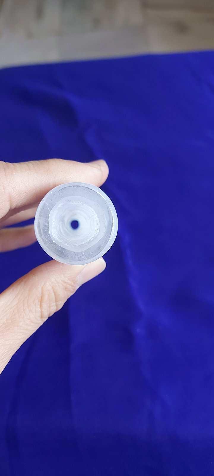 Soma Flora Crystal Chillum | Clear Quartz (5 inch)Soma Flora Crystal Chillum | Clear Quartz (5 inch)