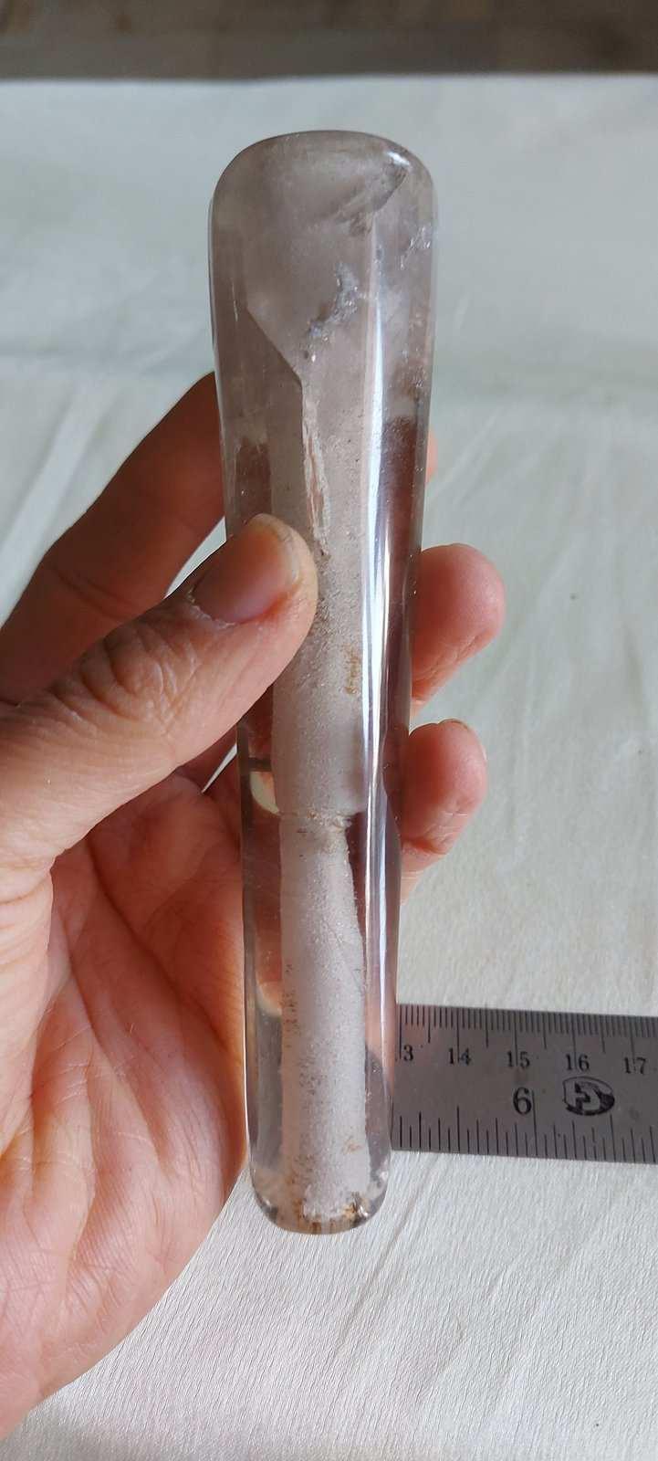 Soma Flora Crystal Chillum | Smokey Quartz (6 inch)Soma Flora Crystal Chillum | Smokey Quartz (6 inch)