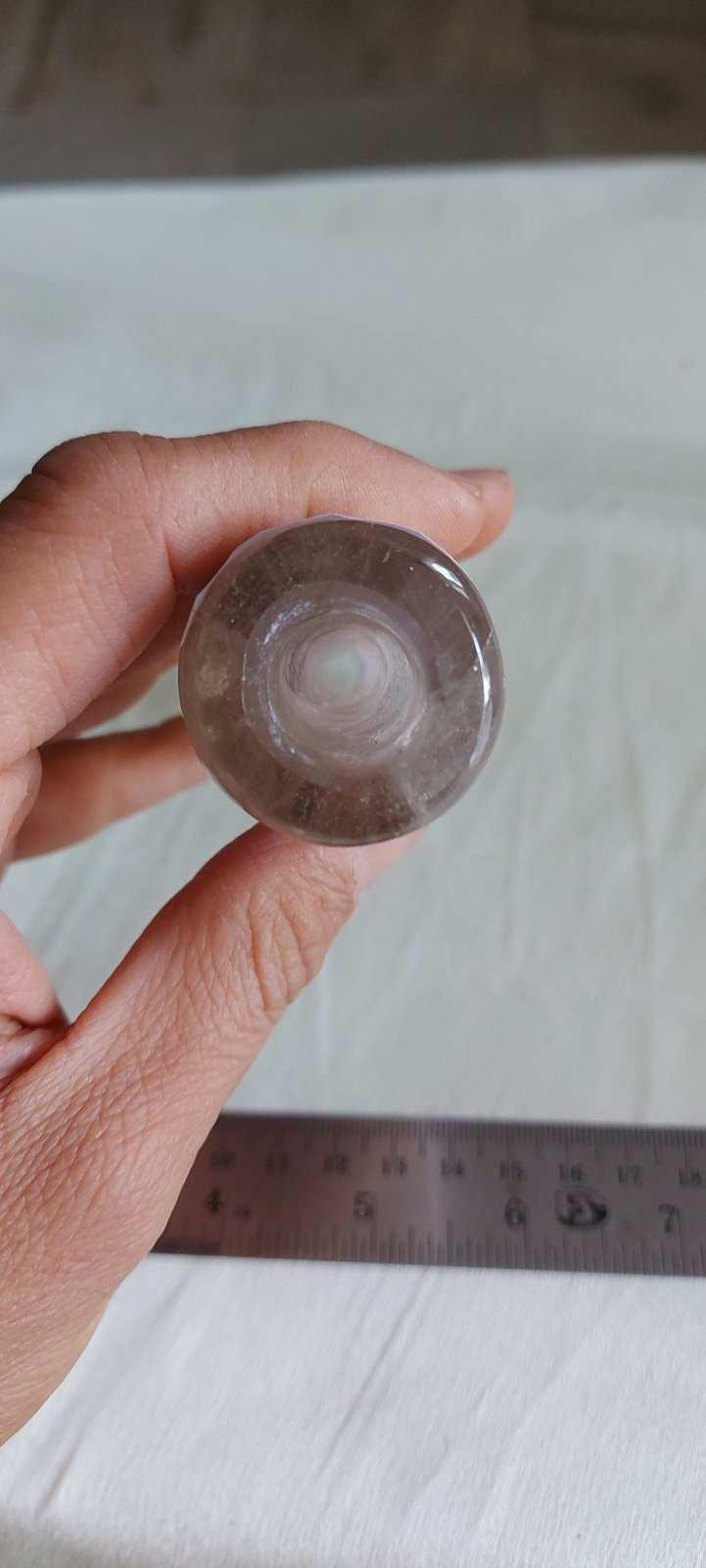 Soma Flora Crystal Chillum | Smokey Quartz (6 inch)Soma Flora Crystal Chillum | Smokey Quartz (6 inch)