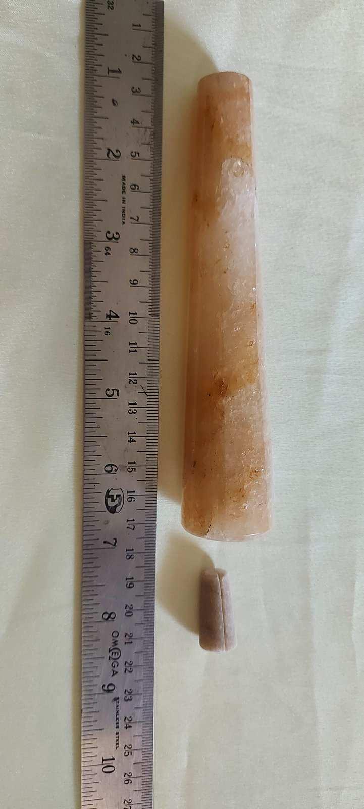 Soma Flora Crystal Chillum | Yellow Quartz (6 inch)Soma Flora Crystal Chillum | Yellow Quartz (6 inch)