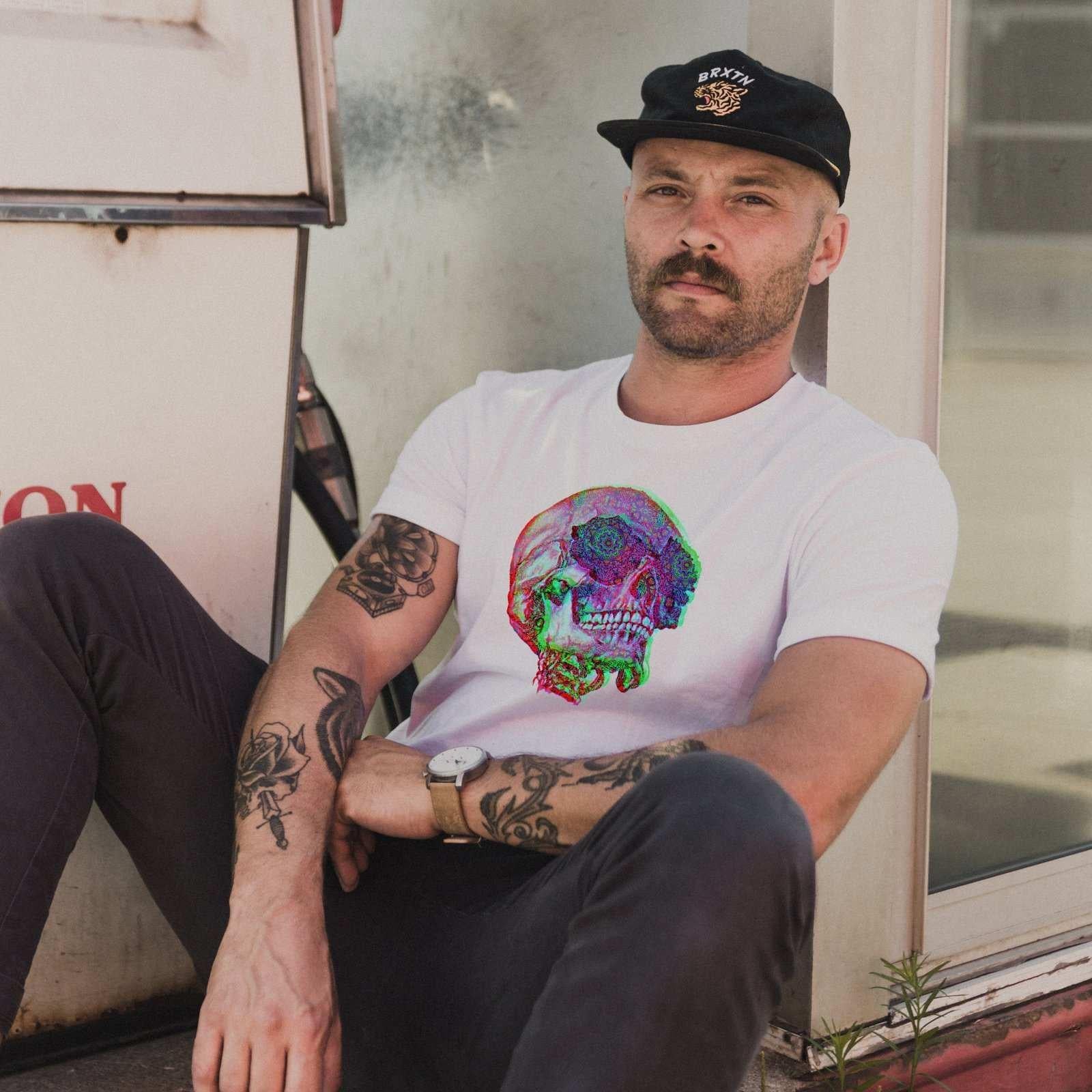 The Man with the Visions of Tomorrow Men's T-Shirt.