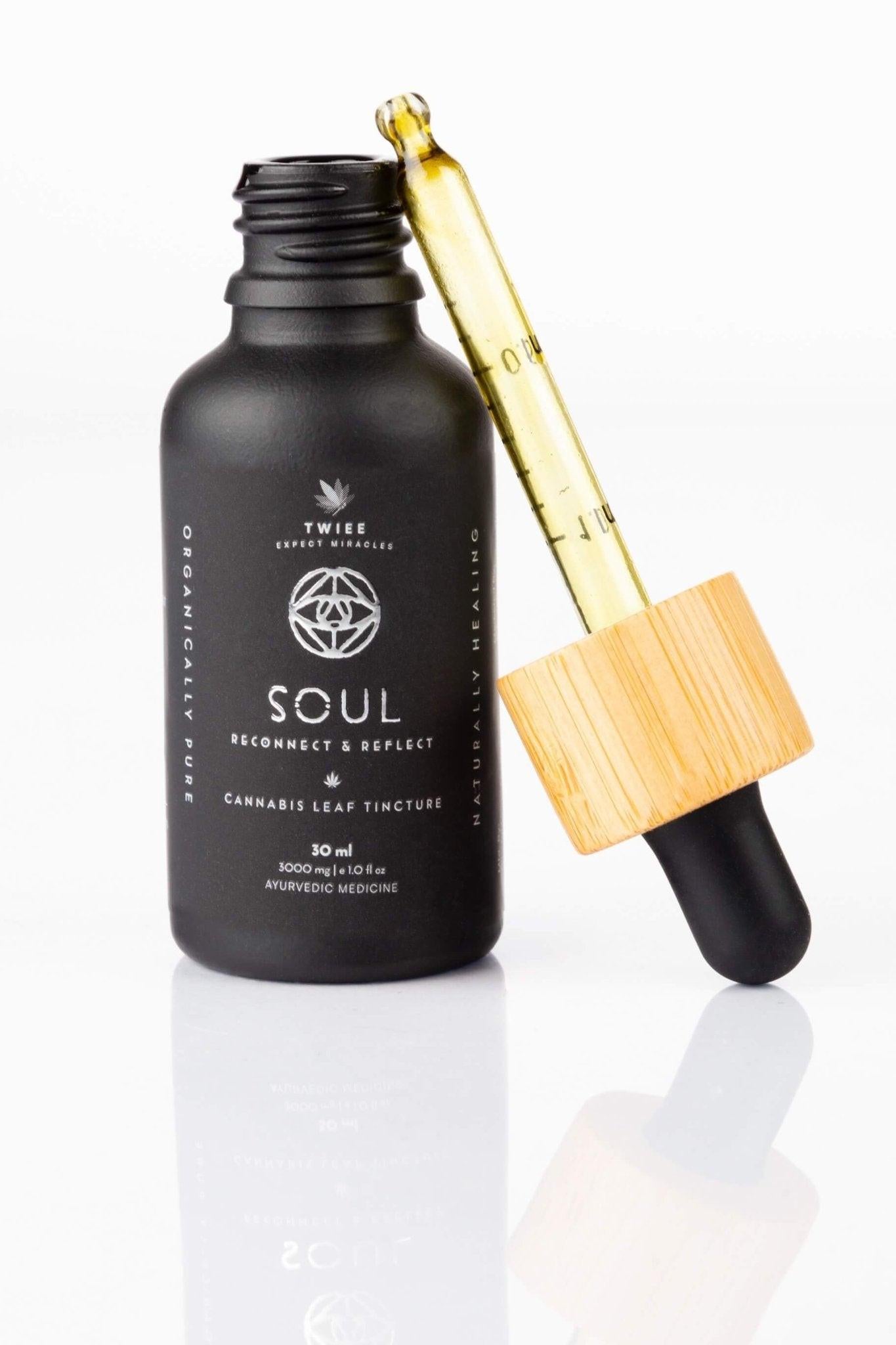 Twiee Soul Cannabis + Herbal Mix Tincture (Reconnect & Reflect) 3000 MG - 30 ML.