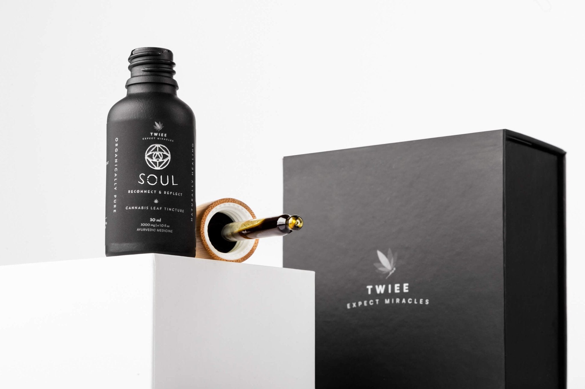 TWIEE SOUL Cannabis Tincture (Reconnect & Reflect) 3000 MG - 30 ML - CBD Store India