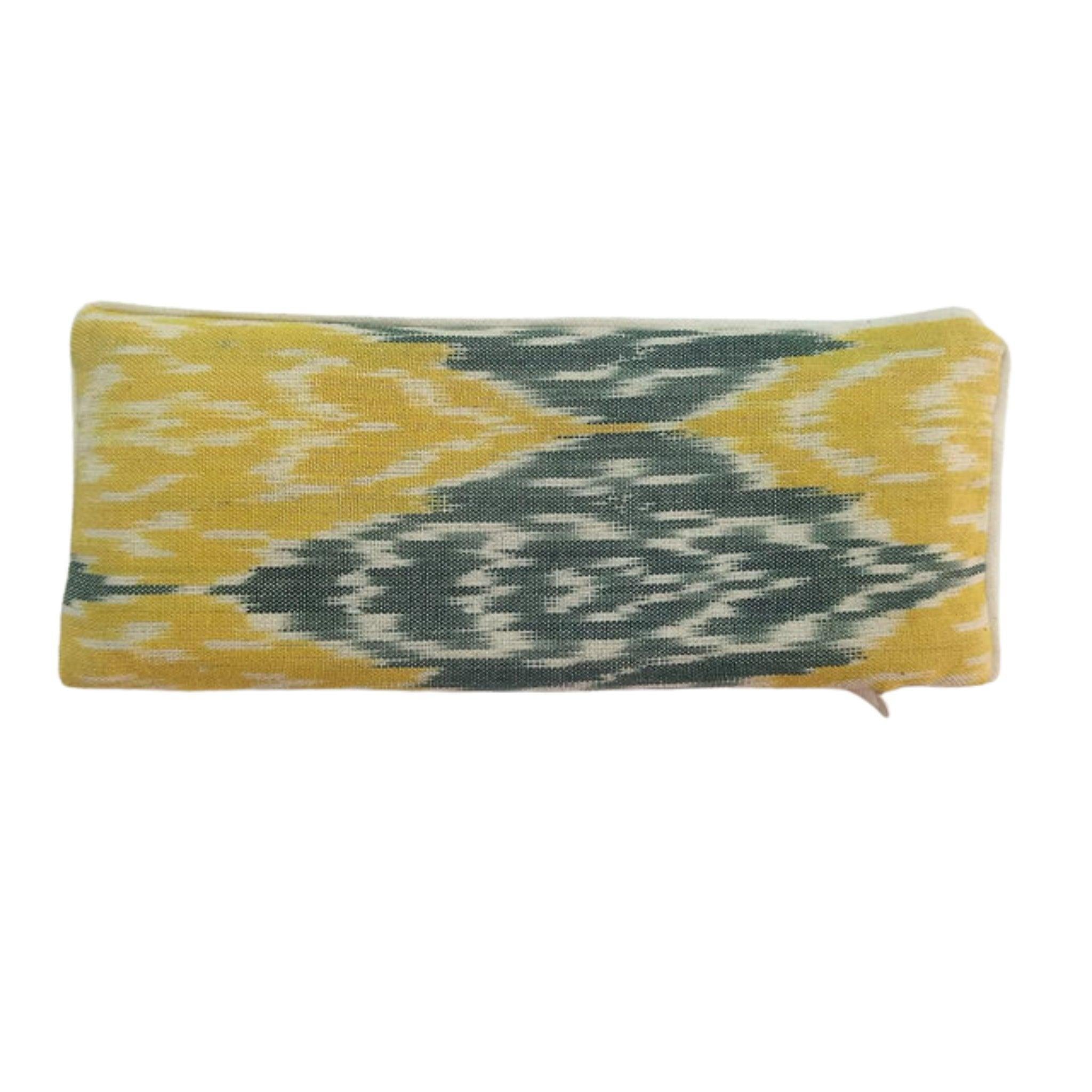 UUrja Yoga - Eye Pillow with Flaxseed Pouch.