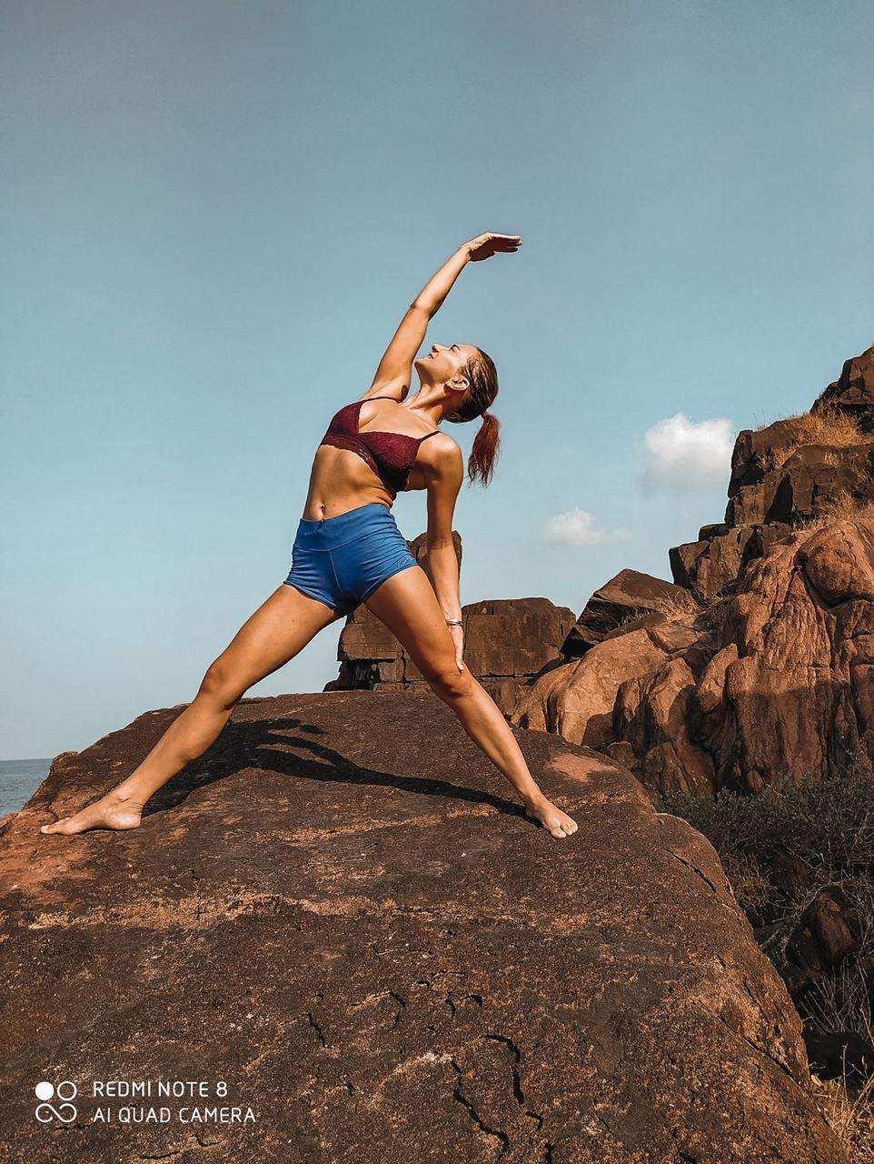Yoga by the Beach with Valeryia.Yoga by the Beach with Valeryia.